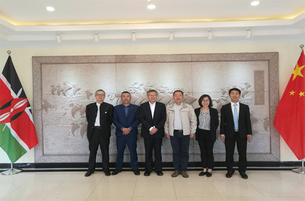 FH至尊智能入岩神器在东非肯尼亚获赞，人好设备好