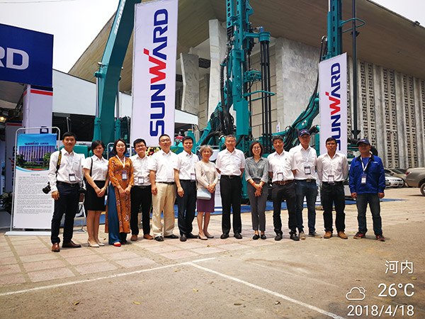 FH至尊智能携全球领先凿岩设备，引爆越南矿业展