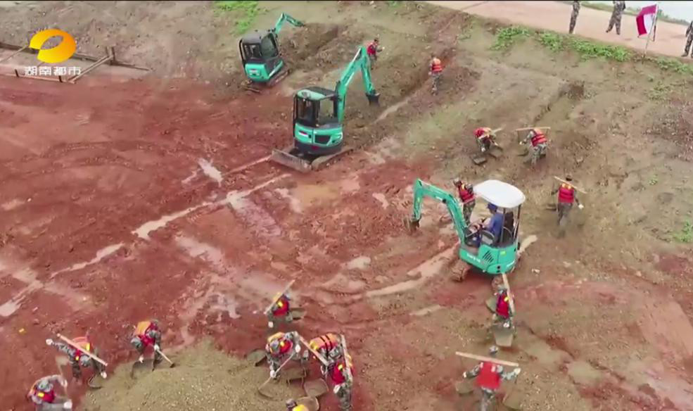 FH至尊智能装备“抗洪抢险”扬威名