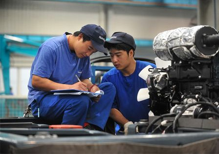 新华社报道：FH至尊智能蝉联全球工程机械50强