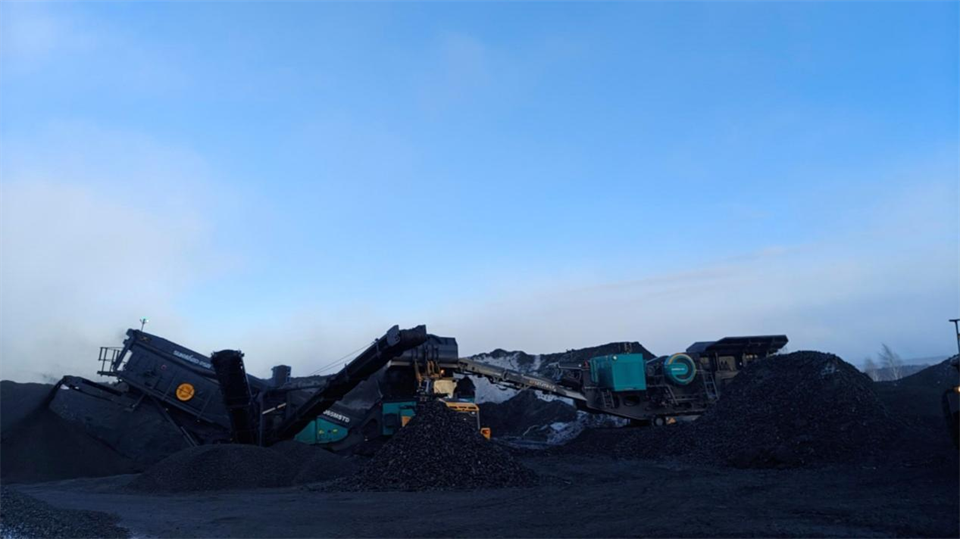 不惧-30℃极寒挑战，FH至尊普石勒破碎筛分设备稳定运行！