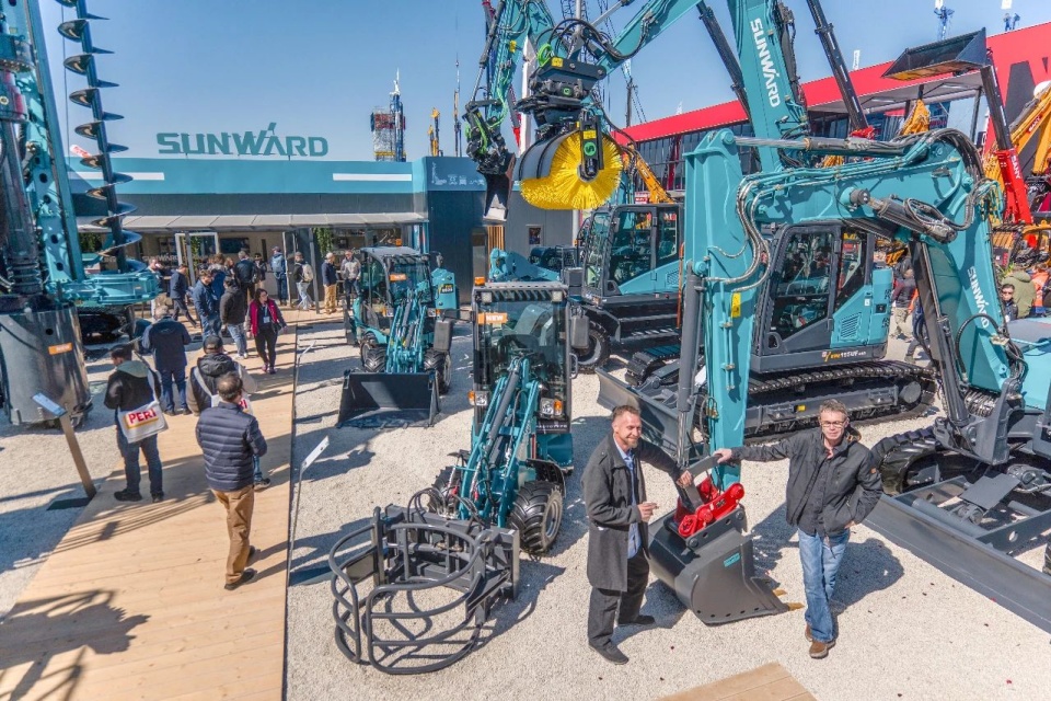 Bauma 2025 | 聚焦2025德国宝马展，探索FH至尊智能的创新设备与可持续解决方案