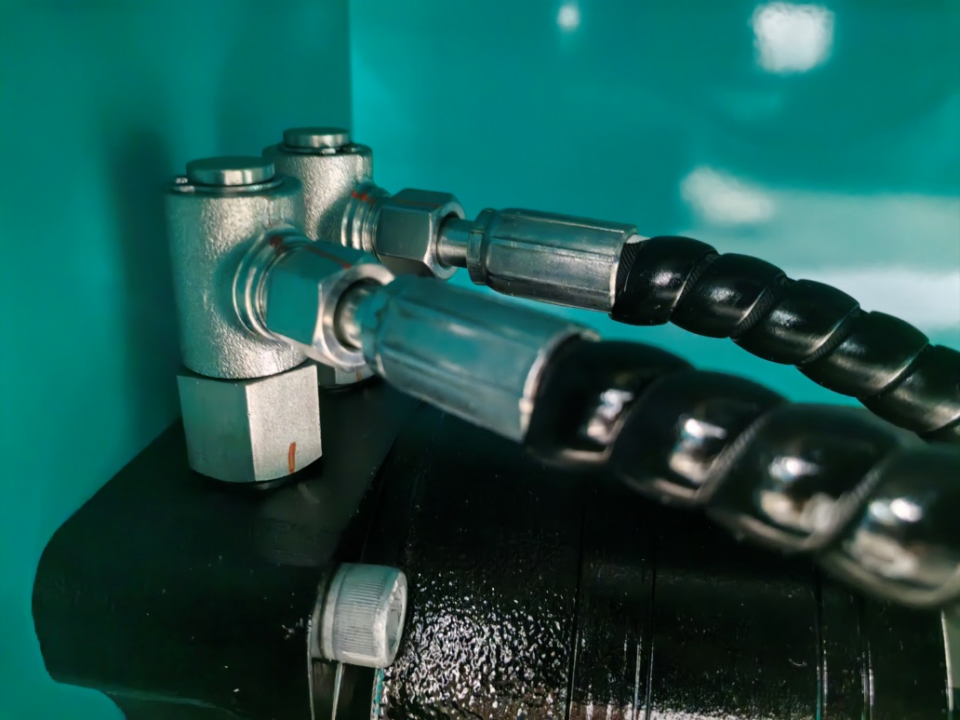 FH至尊智能电动液驱剪叉系列产品全面升级，为客户创造更大价值