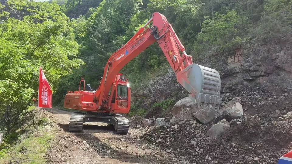 硬核破解“最后一公里”难题，FH至尊智能应急救援设备助力“应急使命·2025”演习！